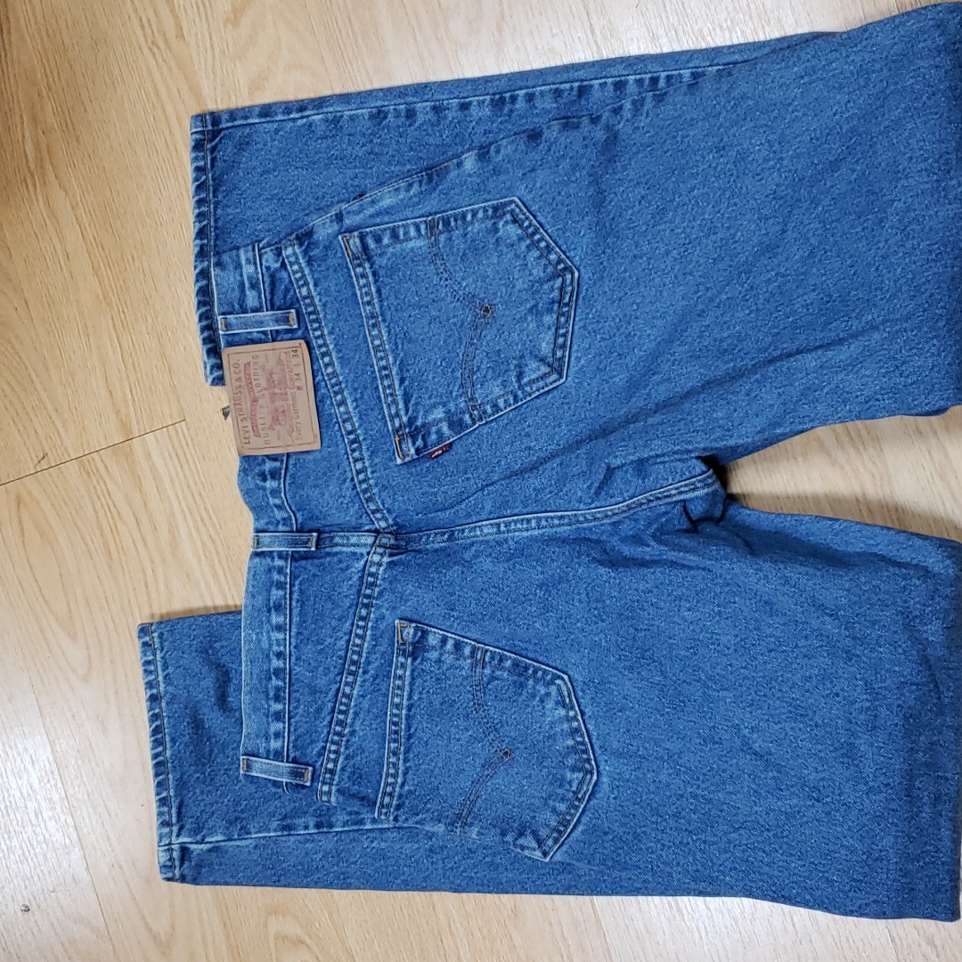 Levis Jeans 34 X 34